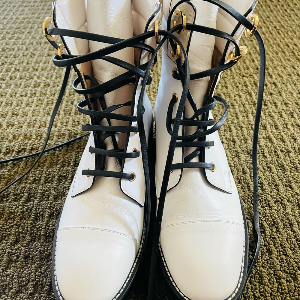 Stuart Weitzman boots